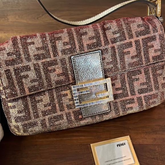 Fendi Metallic Lurex Shimmer Baguette Anniversary Edition - Picture 2 of 8